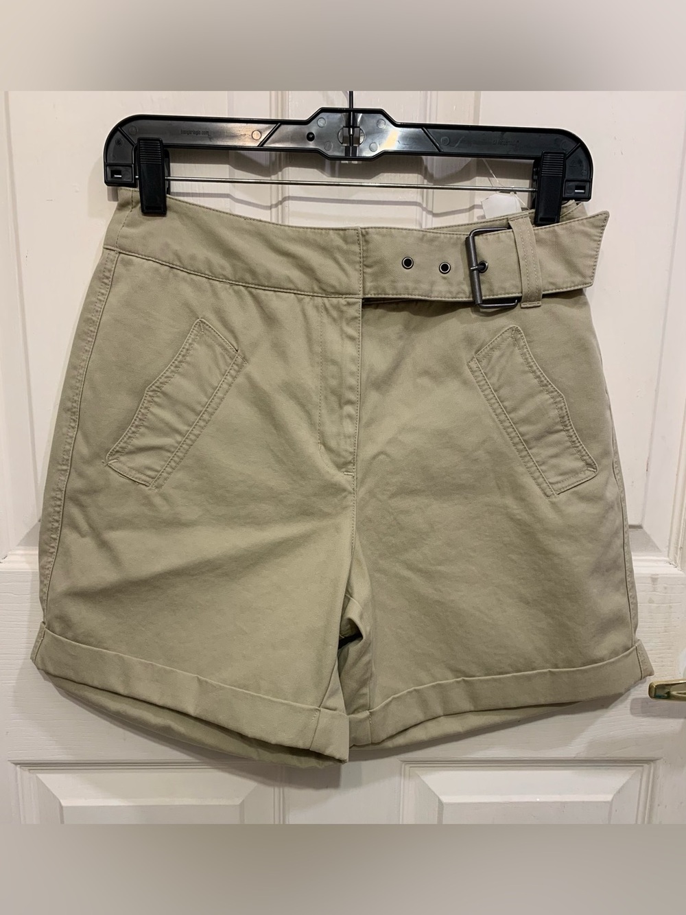 NWT Talbots Chino Khaki Size 4 Women Shorts. 3496